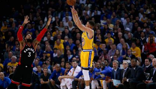 他在比赛中 他在比赛中