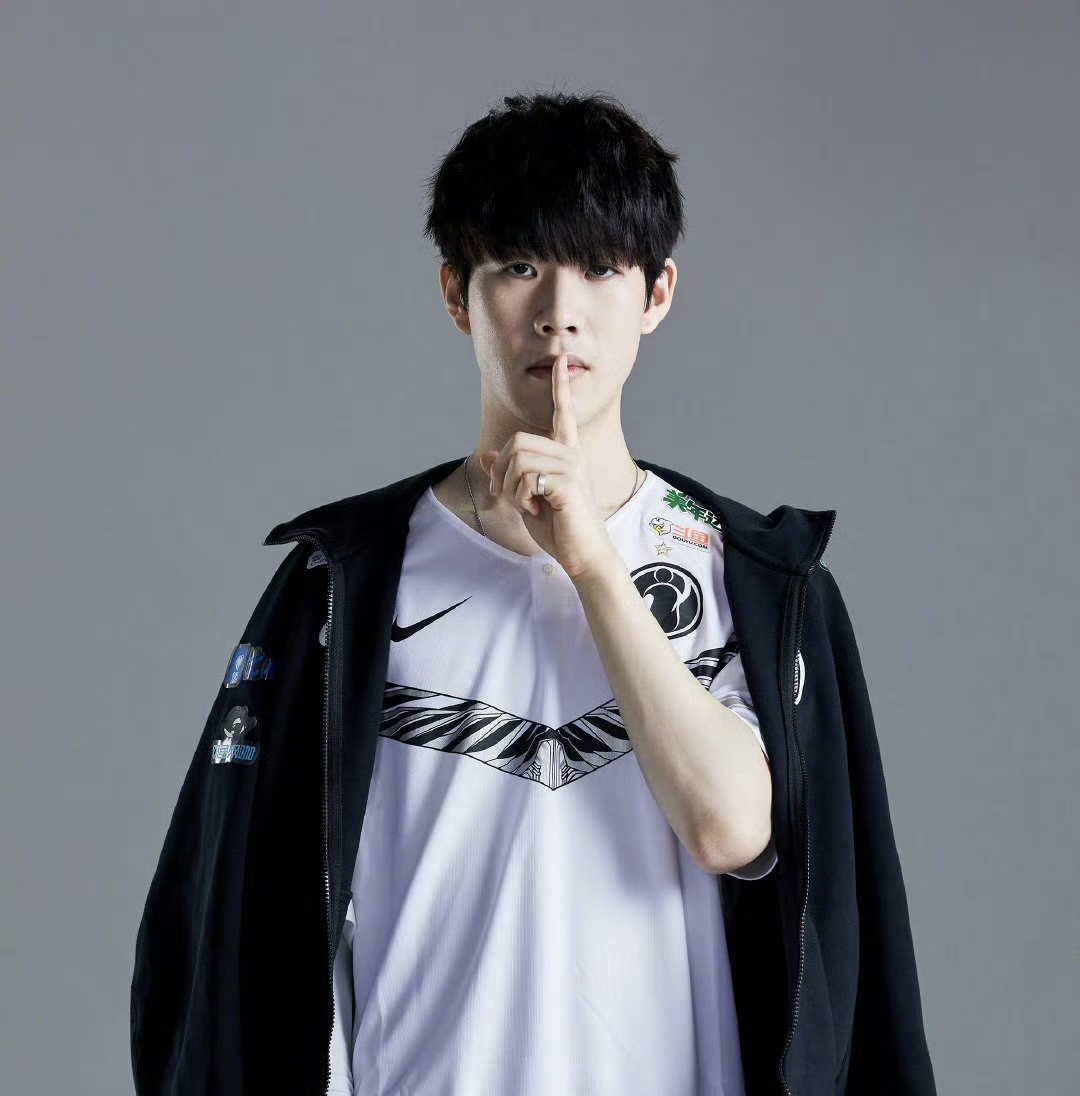 出战术改动 出战术改动