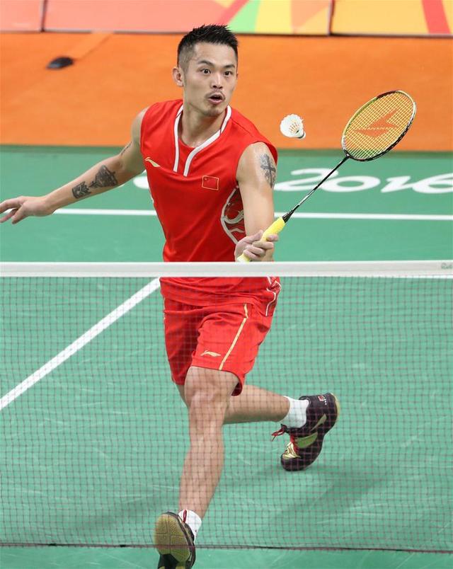 在主场击溃 在主场击溃